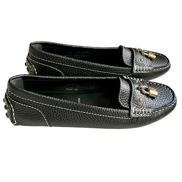 Authentic Louis Vuitton Women's Size 7 Black Leather Loafers Moccasin EU 37 - Picture 1 of 7